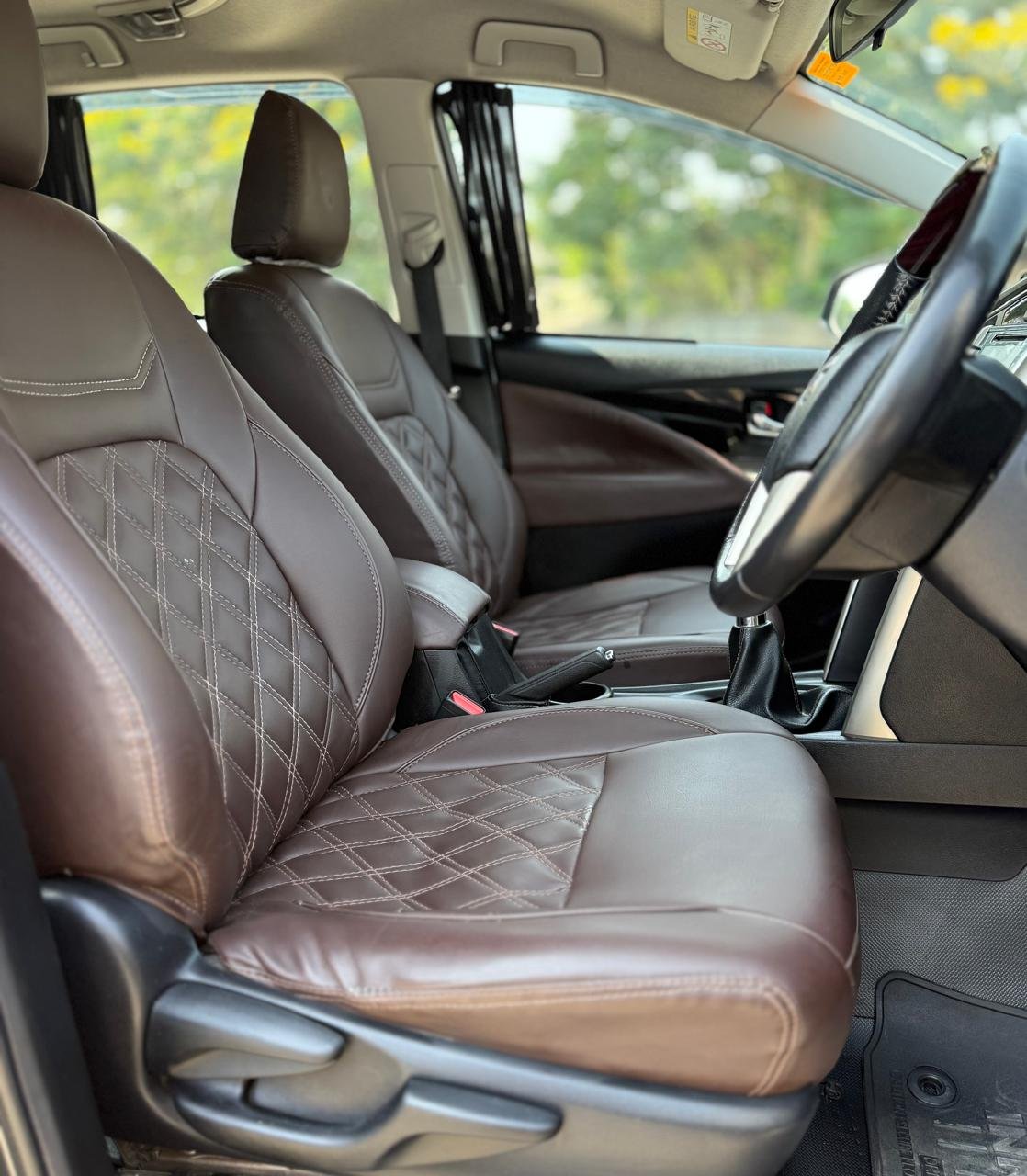 Innova Crysta 